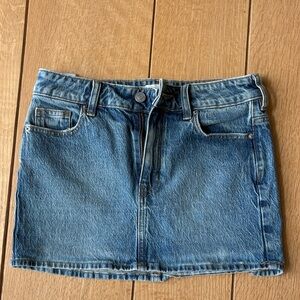 PacSun Light Wash Denim Mini Skirt with Gold Stitching